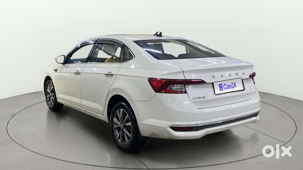Skoda Slavia 1.0 Tsi Style At, 2022, Petrol