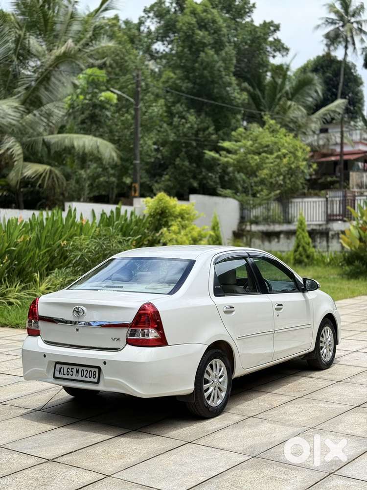 Toyota Etios Vx Limited Edition, 2018, Petrol