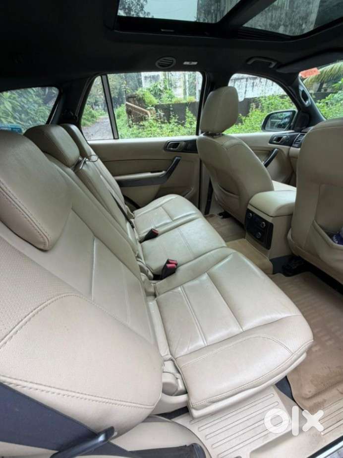 Ford Endeavour 3.2 Titanium At 4x4, 2016, Diesel