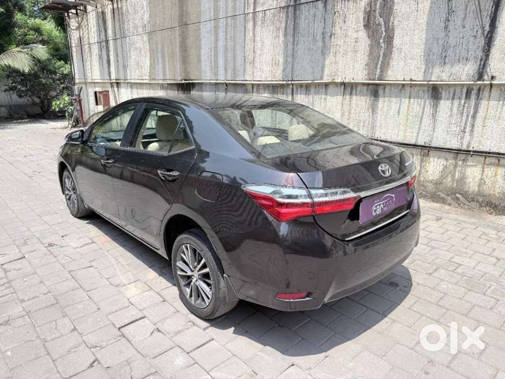 Toyota Corolla Altis 2013-2017 Vl At, 2017, Petrol