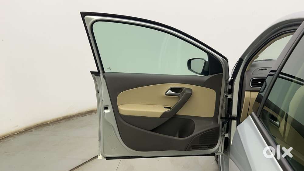 Volkswagen Vento Petrol Highline At, 2022, Petrol