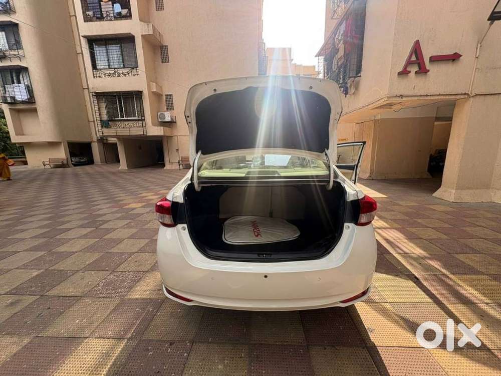Toyota Yaris Ativ G, 2021, Petrol