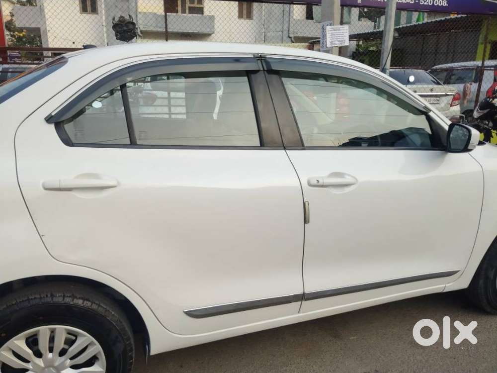 Maruti Suzuki Dzire 1.2 Vxi, 2021, Petrol
