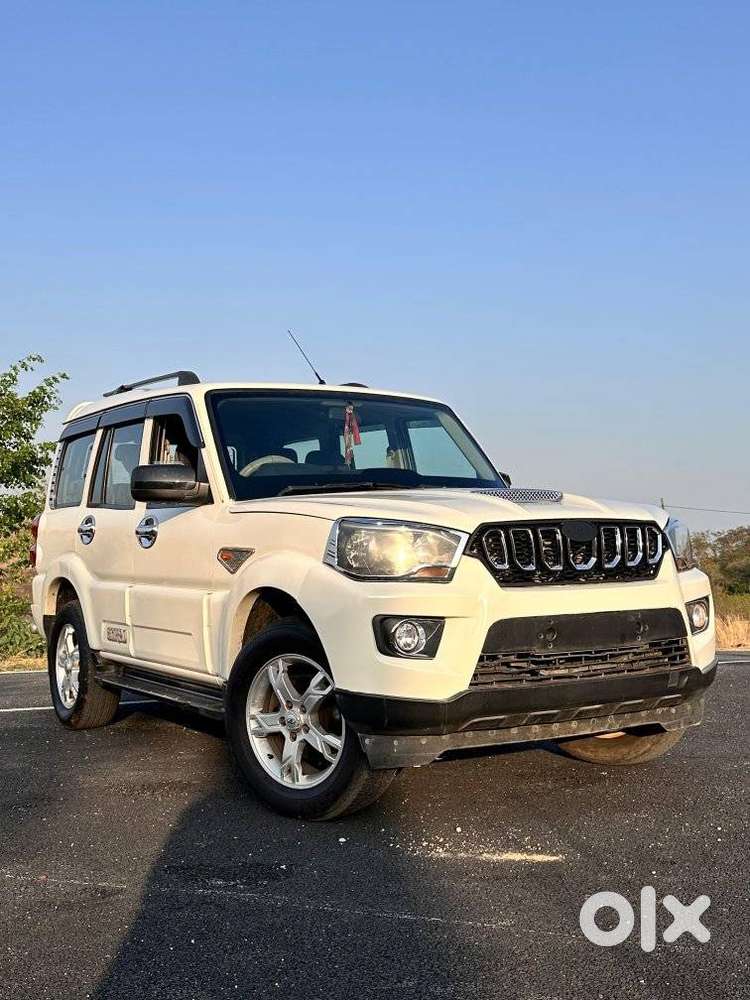 Mahindra Scorpio S6 Plus, 2017, Diesel