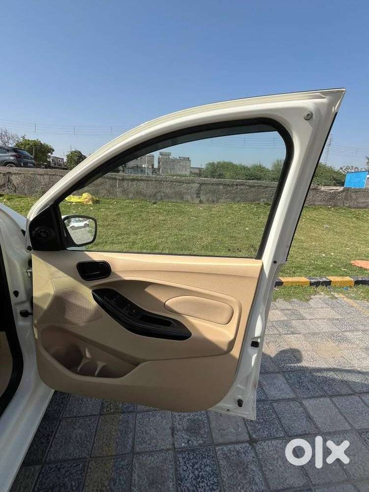 Ford Figo Aspire 1.5 Ti-vct Titanium, 2021, Petrol