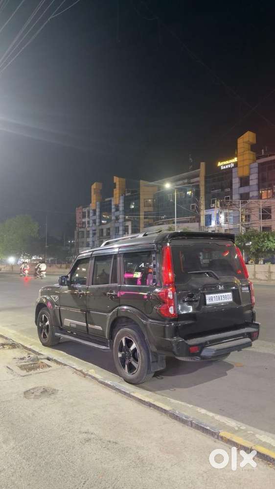 Scorpio Classic S11 Captain Seat