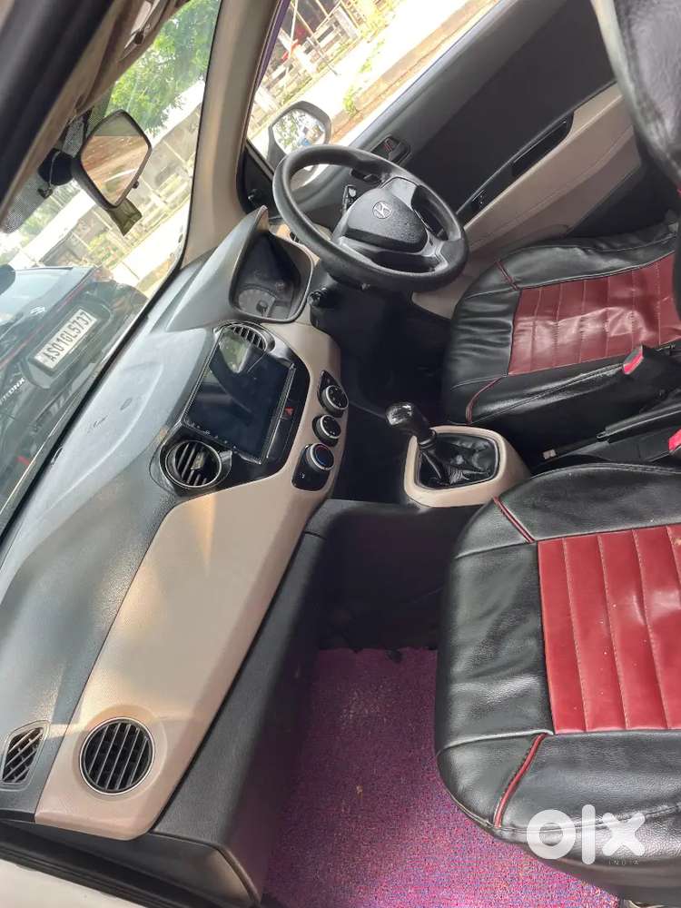 Hyundai Xcent 2015 Diesel 66800 Km Driven All Goodcondition