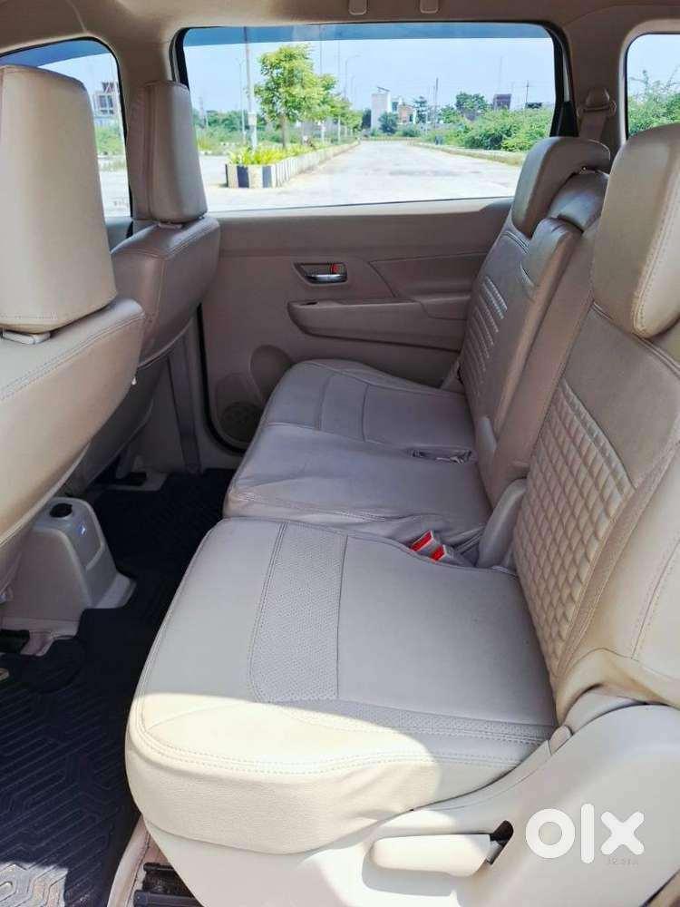 Maruti Suzuki Ertiga 1.5 Vxi, 2025, Cng & Hybrids