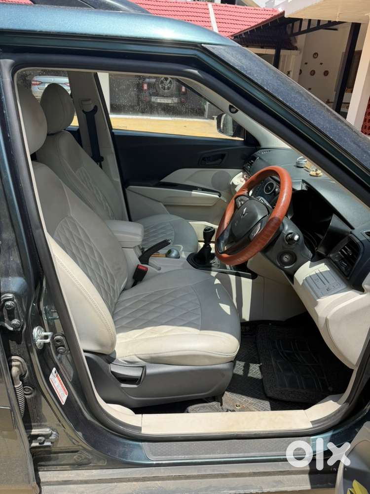 Mahindra Xuv300 Diesel 2023  1st Owner Less Drive