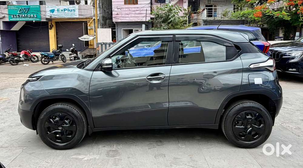 Tata Punch 1.2 Revotron Adventure Camo Rhythm Amt, 2023, Petrol