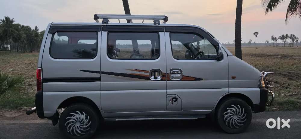 Maruti Suzuki Eeco 2022 Cng & Hybrids 84000 Km Driven