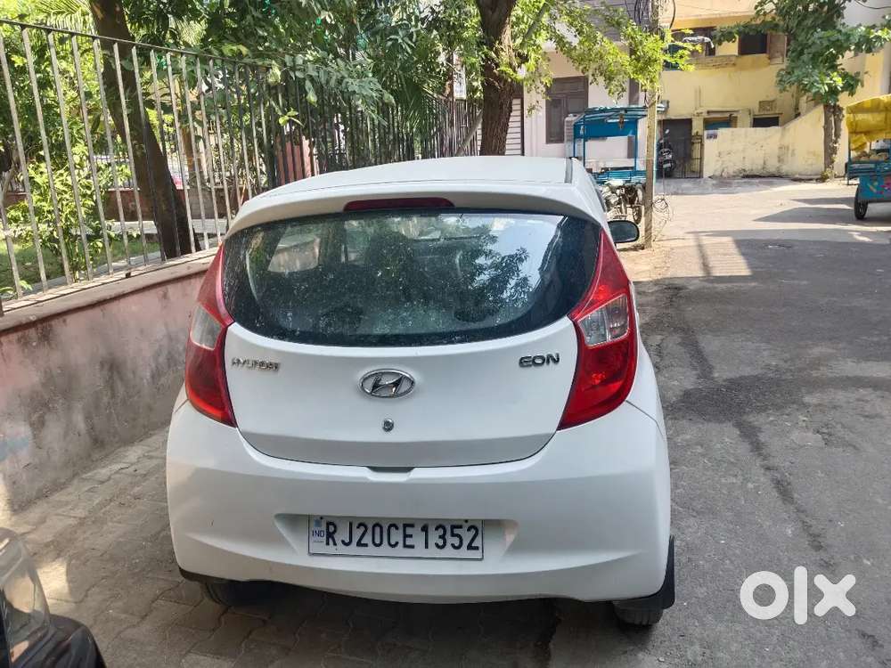 Hyundai Eon 2016 Petrol 74000 Km Driven