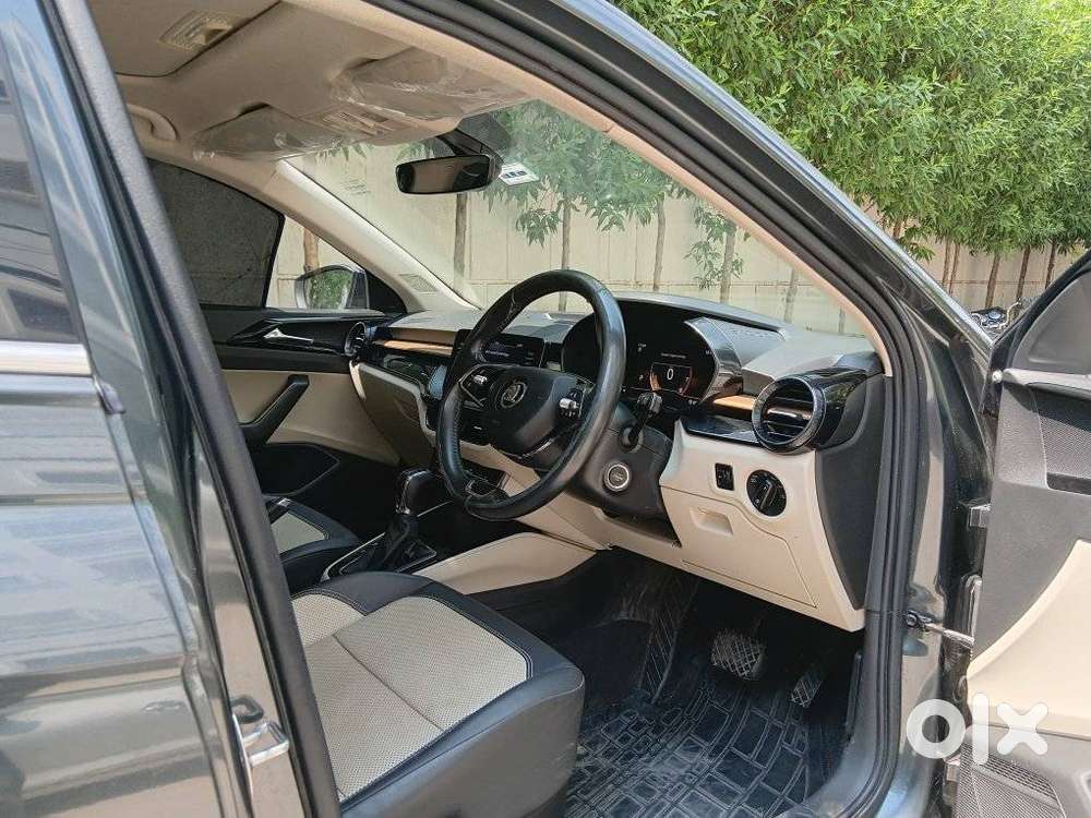 Skoda Slavia 1.5 Tsi Style At, 2022, Petrol