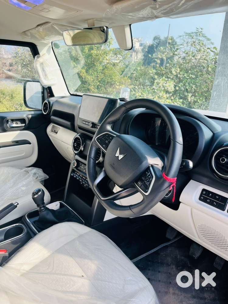 Mahindra Thar  Roxx Brand New  2025 Petrol 1100 Km Driven