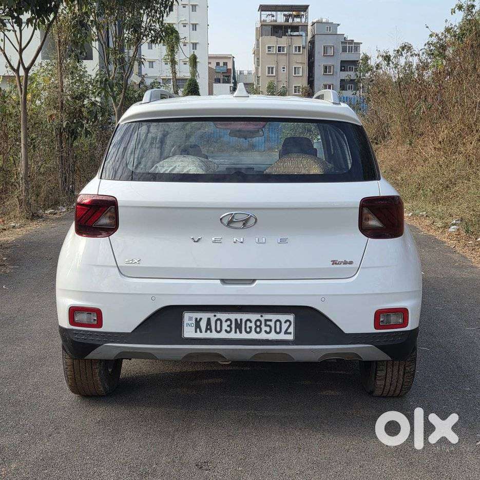 Hyundai Venue Sx, 2020, Petrol