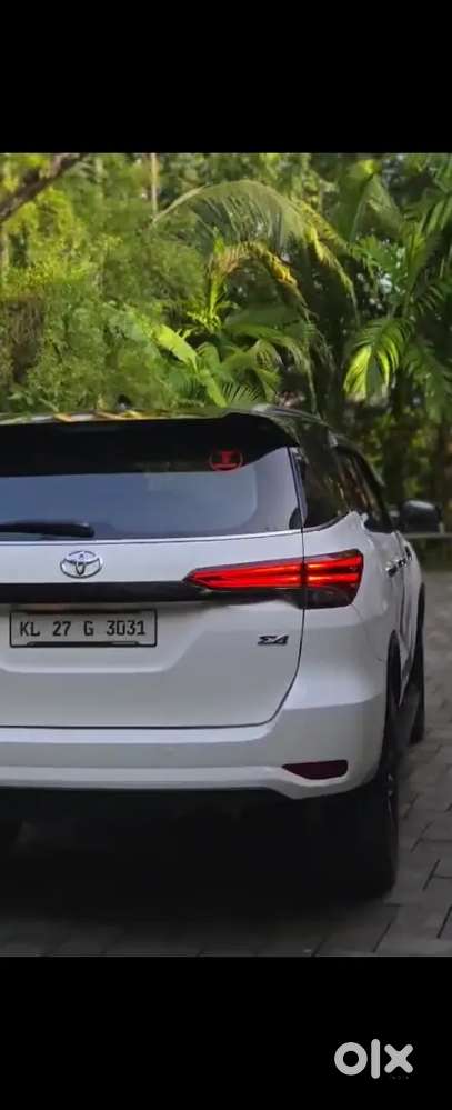 Toyota Fortuner Diesel At 2017 Km Driven