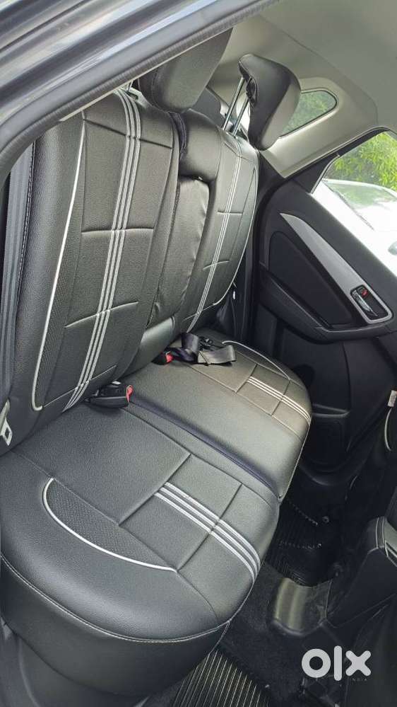 Maruti Suzuki Brezza 1.5 Zxi Smart Hybrid, 2020, Petrol