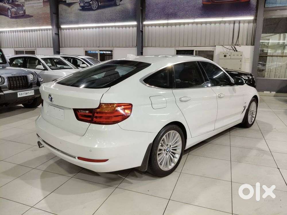 Bmw 3 Series Gt 320d Luxury Line, 2016, Diesel