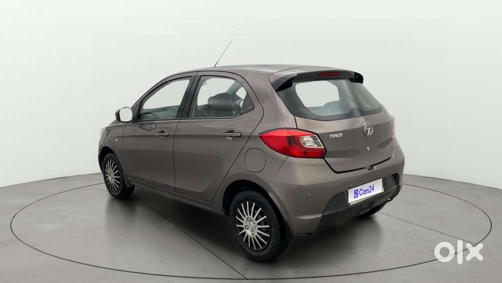 Tata Tiago 1.2 Revotron Xt, 2016, Petrol