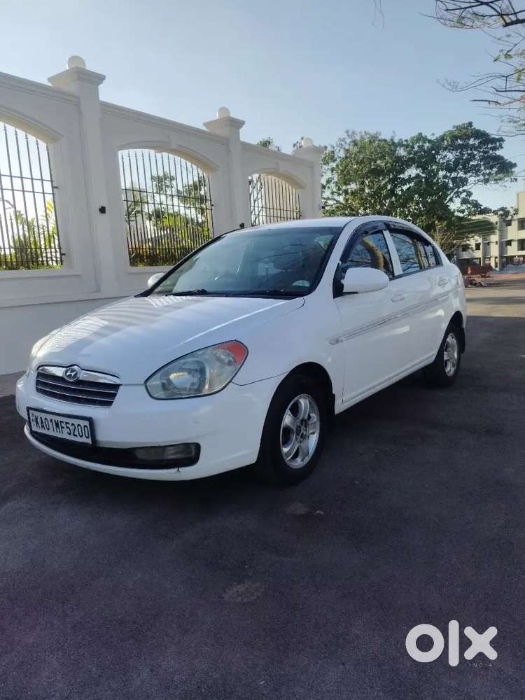 Hyundai Verna 2010 Diesel Well Maintained