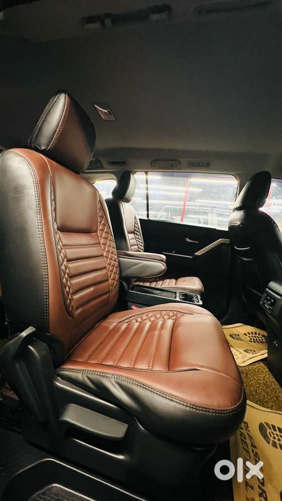 Toyota Innova Hycross 2.0 Gx 7 Str, 2025, Petrol