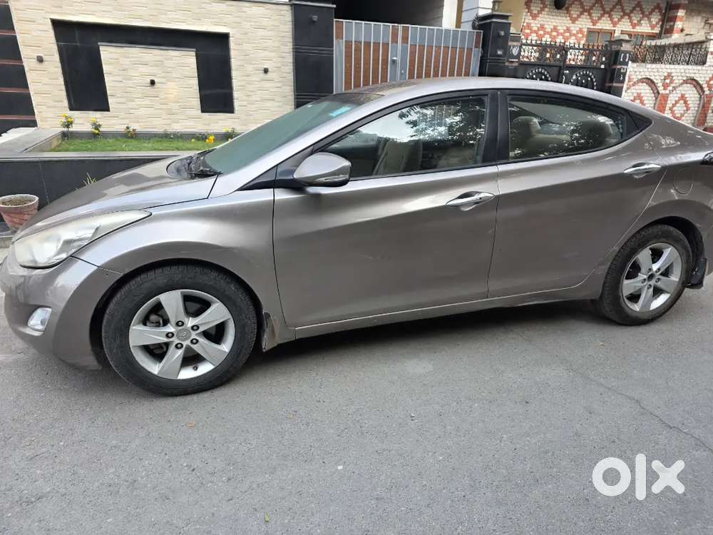 Hyundai Elantra 2014