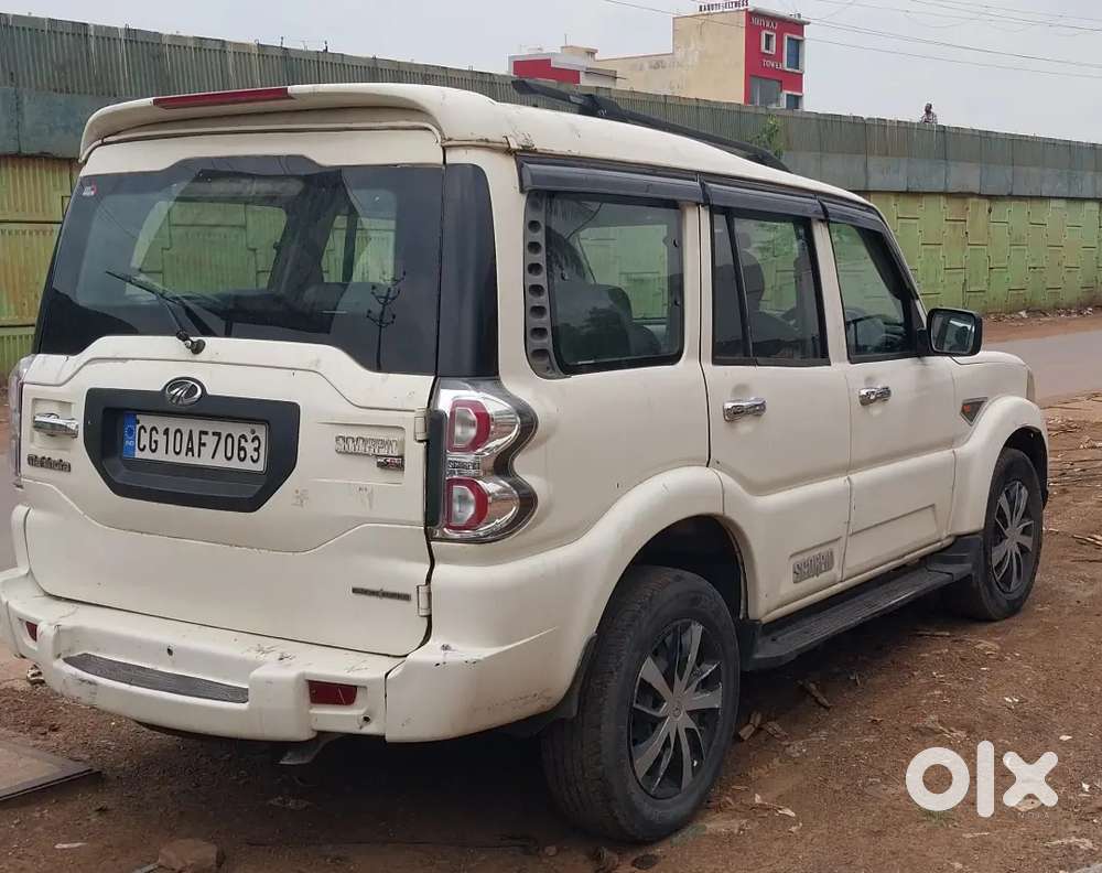 Mahindra Scorpio S6 Plus 2017 Diesel Car