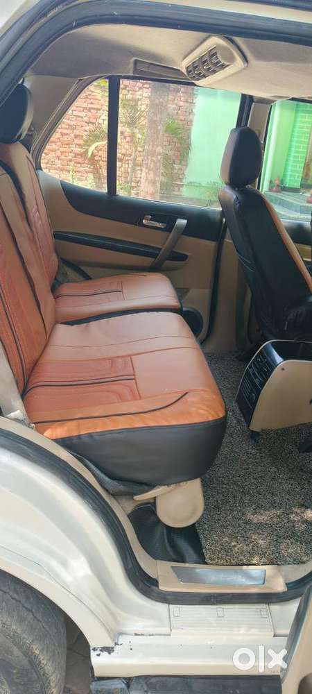 Tata Safari Storme 2013 Diesel 150000 Km Driven