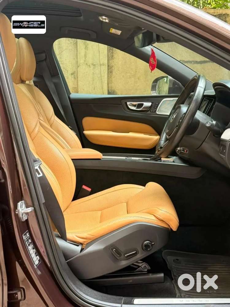 Volvo Xc60 Inscription D5, 2019, Diesel