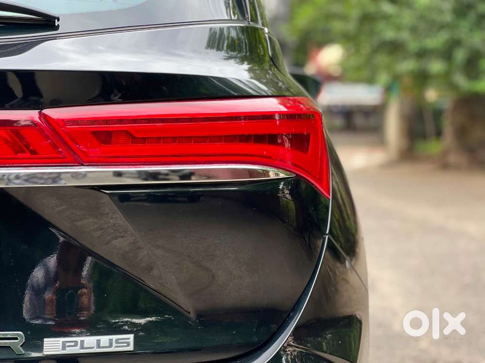 Mg Hector Plus Sharp Pro 1.5 Turbo Petrol Cvt 6 Str, 2023, Petrol