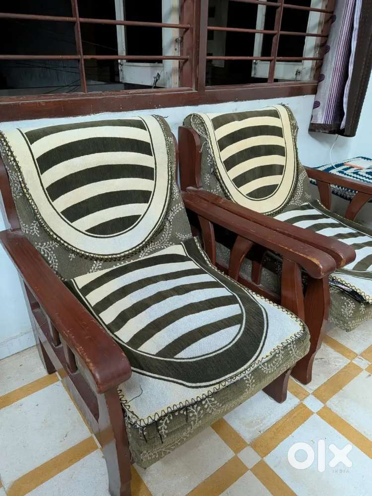 Sofa Set for Sale &ndash; Good Condition