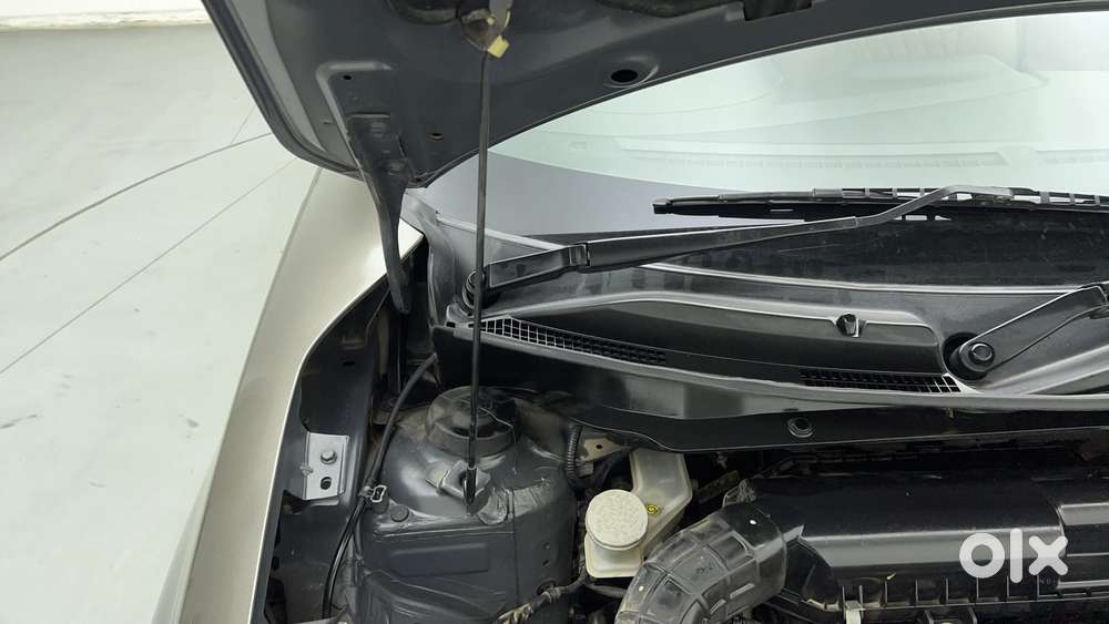 Maruti Suzuki Dzire 1.2 Vxi, 2019, Petrol
