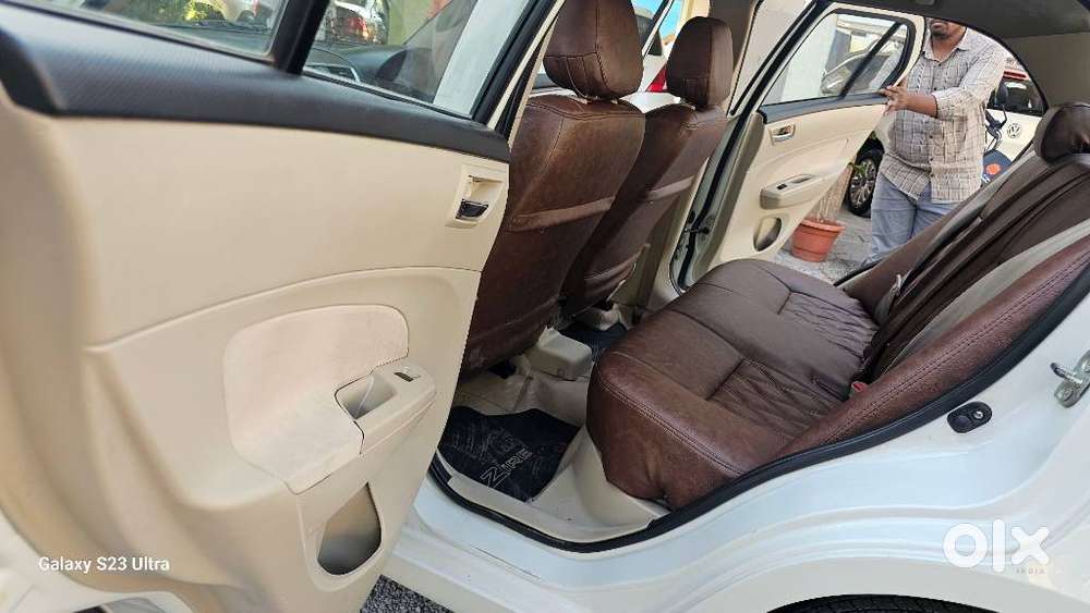 Maruti Suzuki Swift Dzire Vdi Optional, 2016, Diesel