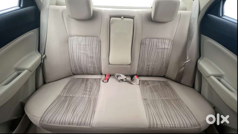 Maruti Suzuki Dzire 1.2 Zxi Plus Amt, 2017, Petrol