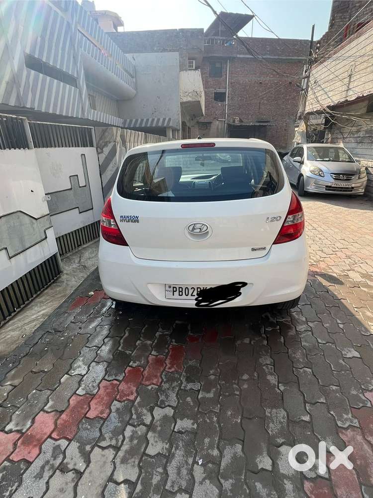 Hyundai I20 2010 Petrol Well Maintained