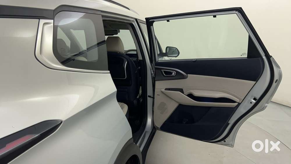 Kia Carens Clavis Htk, 2025, Petrol