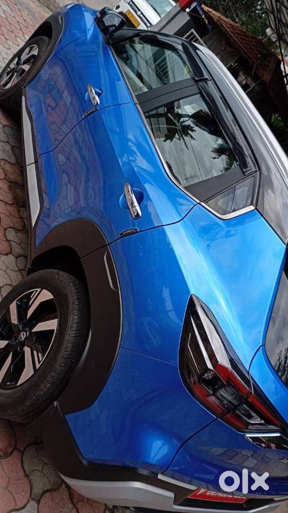 Nissan Magnite, 2025, Petrol