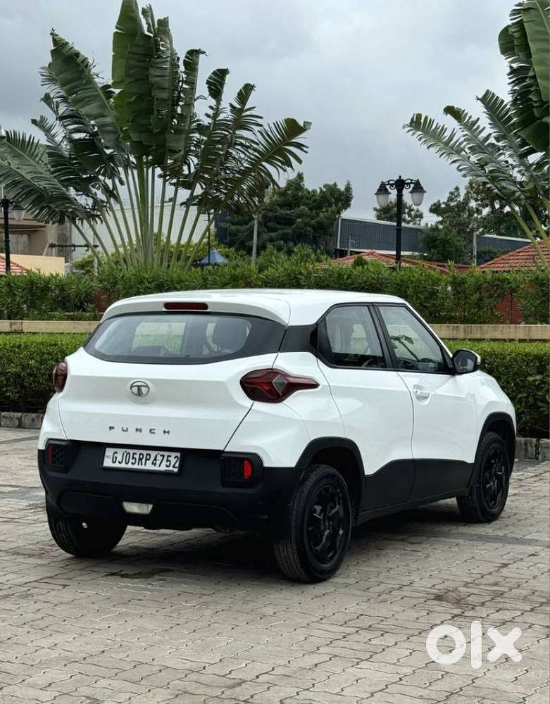 Tata Punch Adventure Amt, 2022, Petrol