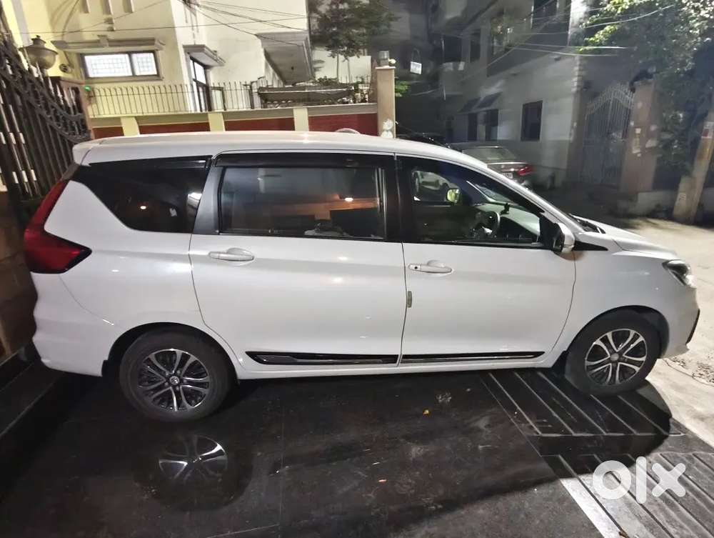 Maruti Suzuki Ertiga 2025 Cng 16700 Km Driven With Alloys  Accessories