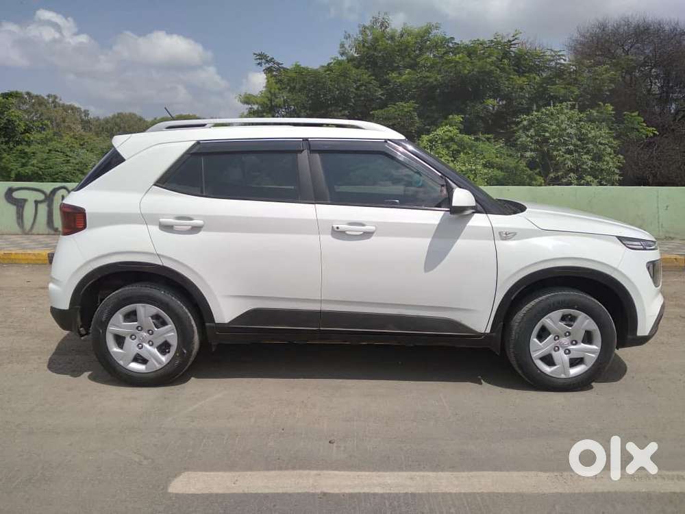 Hyundai Venue S, 2021, Petrol