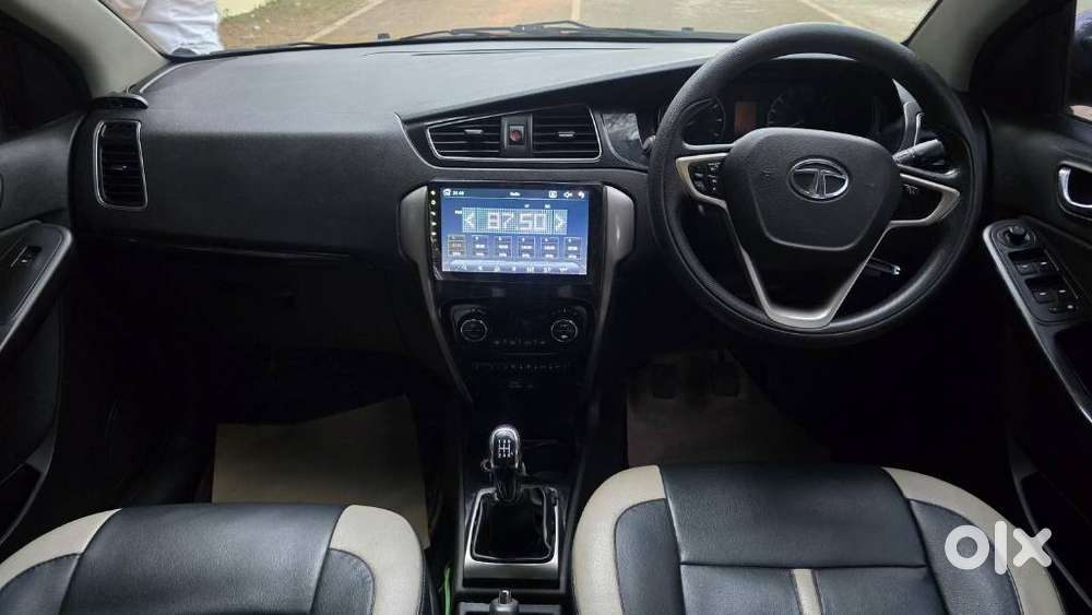 Tata Bolt Revotron Xt, 2015, Petrol