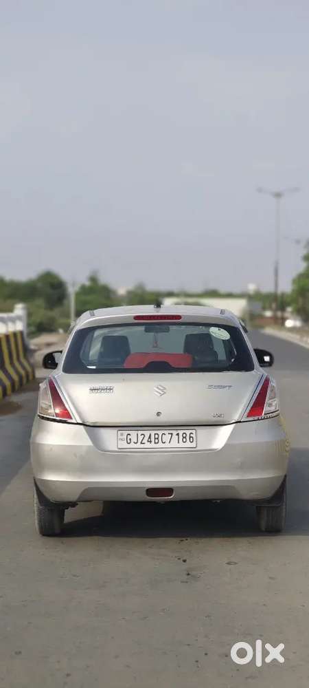 Maruti Suzuki Swift 2013 Second-owner Car