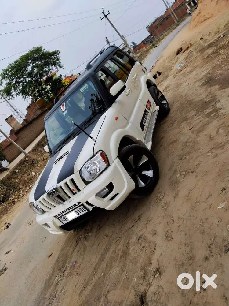 Mahindra Scorpio