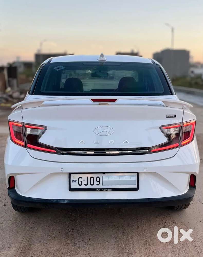 Hyundai Aura 1.2 Sx Cng, 2025, Cng & Hybrids