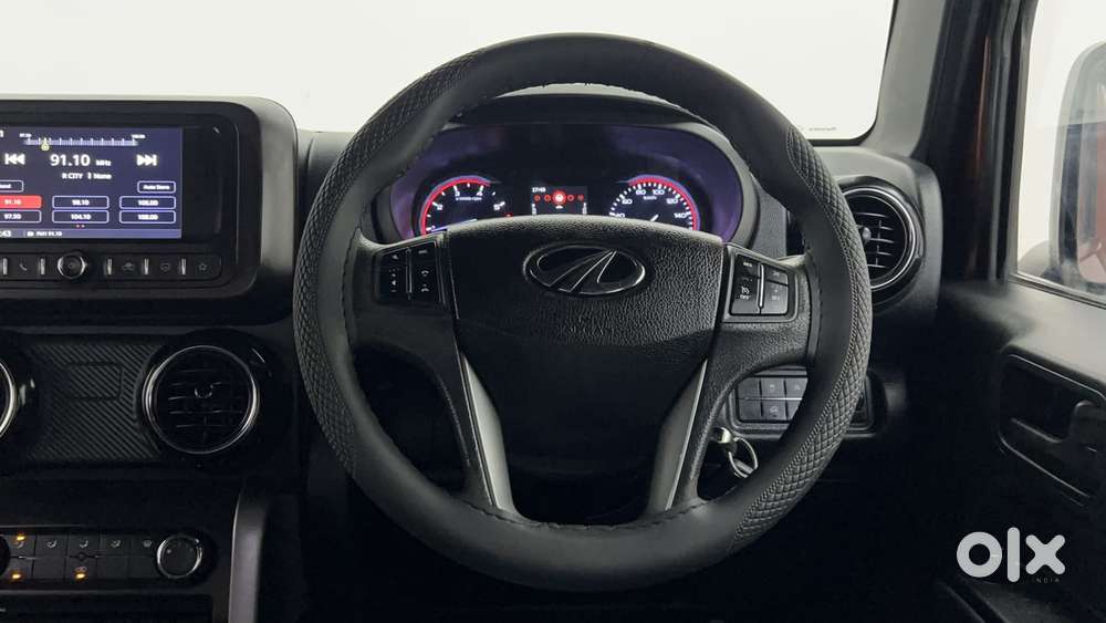 Mahindra Thar Lx 4-str Convertible At, 2022, Petrol