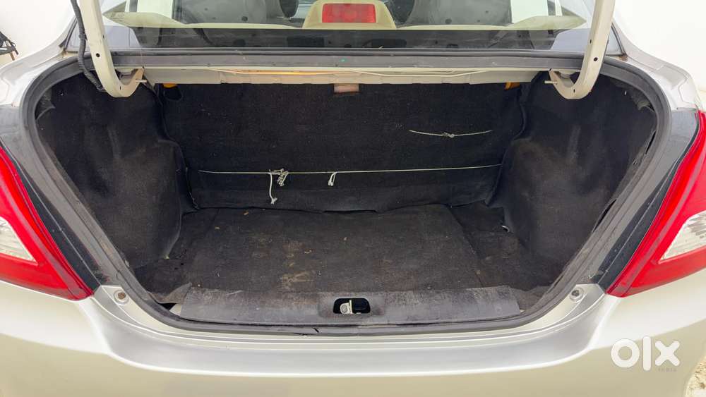 Maruti Suzuki Swift Dzire 1.2 Vxi Bsiv, 2016, Petrol