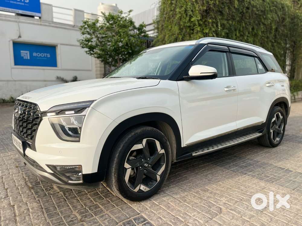 2021 Alcazar Sig(o)top -petrol At - 20,000km