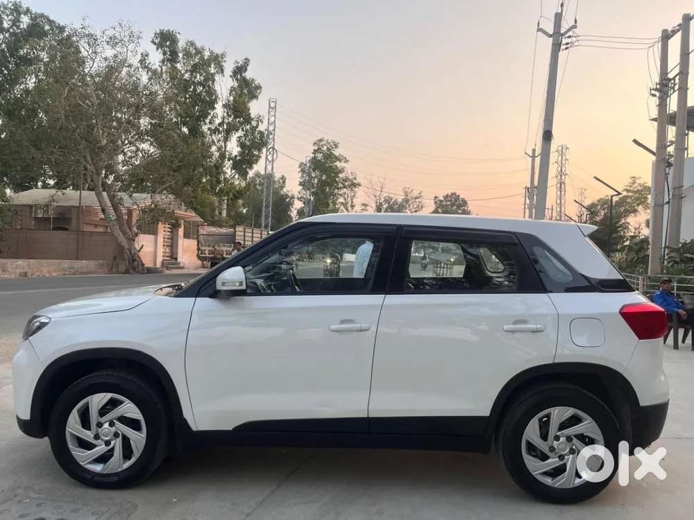 Maruti Suzuki Vitara Brezza 1.5 Lxi, 2020, Petrol
