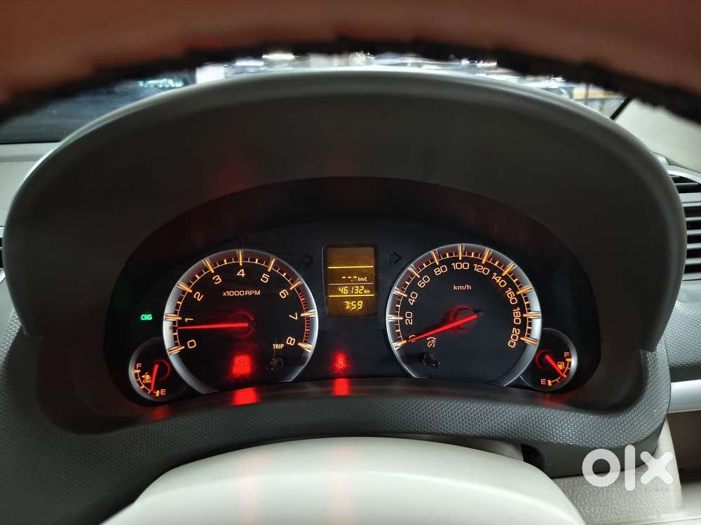 Maruti Suzuki Ertiga 2012-2015 Vxi Cng, 2015, Cng & Hybrids