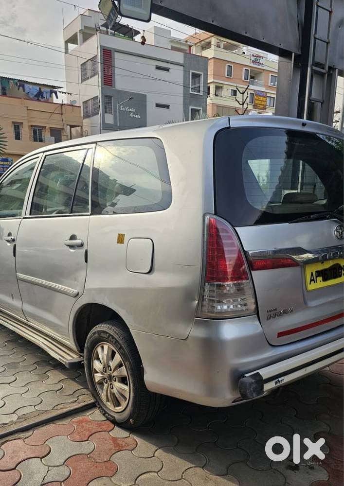 Toyota Innova 2.5 G (diesel) 7 Seater, 2010, Diesel